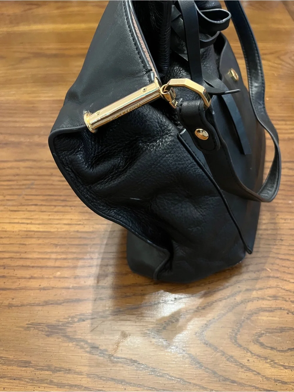 Louise Et Cie Leather Bucket bag with bow tie